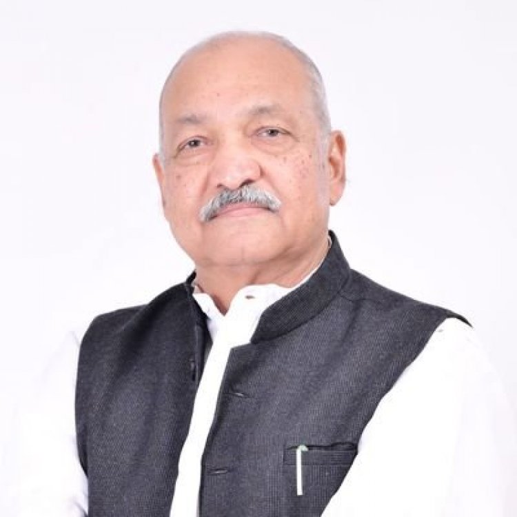 जल संसाधन मंत्री चौबे ने विभागीय अधिकारियों को दिए निर्देश गंगरेल बांध से कमांड एरिया के चार जिलों के किसानों को सिंचाई के लिए मिलेगा पानी