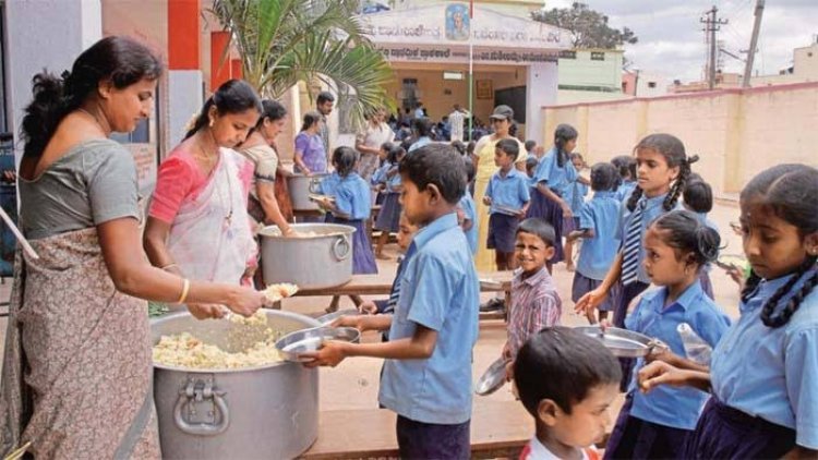 रायपुर : आश्रमों एवं मध्याह्न भोजन में मिलेट्स को शामिल करने तथा मिलेट्स आधारित उद्योगों को बढ़ावा देने बनेगी कार्ययोजना