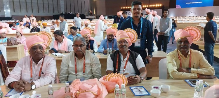 मुंबई में आयोजित राष्ट्रीय विधायक सम्मेलन में शामिल हुए बृजमोहन अग्रवाल।