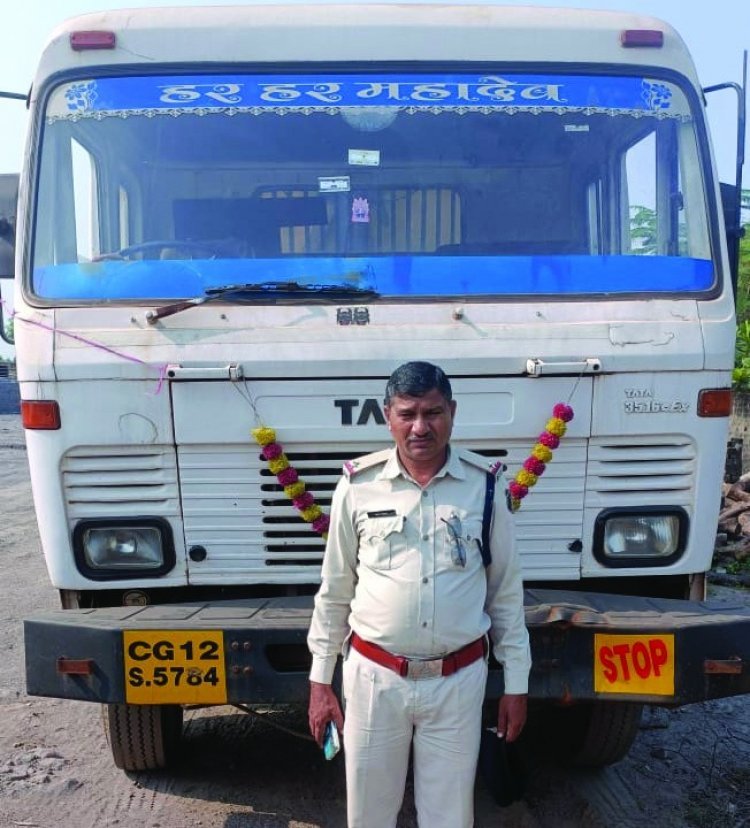 रायपुर से चोरी हुए ट्रक दुर्ग में बरामद, चेकिंग के दौरान ट्रक छोड़ भागा चोर