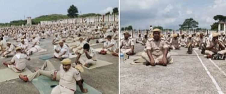 प्रशिक्षण प्राप्त कर रहे 935 जवान भूख हड़ताल पर