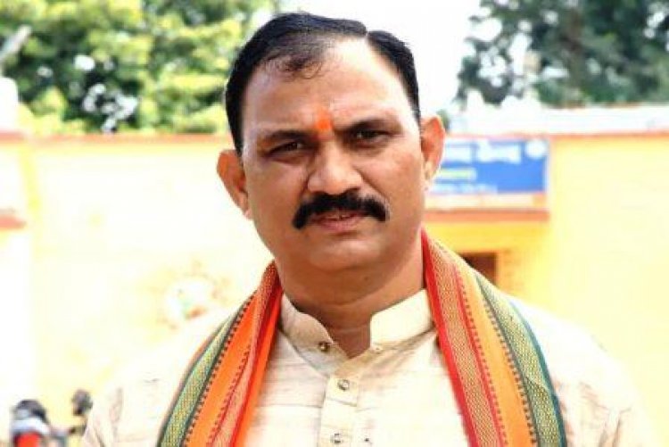 वैक्सीन से दो बच्चों की मौत, स्वास्थ्य मंत्री ने वैक्सीनेशन रोकने का आदेश दिया
