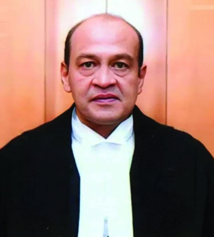 देश-विदेश इस न्यायाधीश के घर में मिला भारी मात्रा में कैश, आग लगने पर हुआ खुलासा