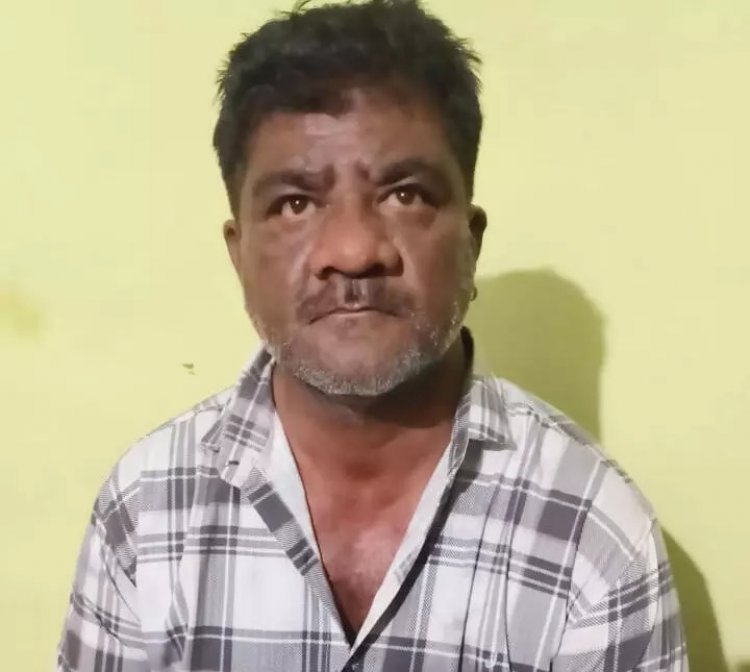 रायपुर ऑटो पार्ट्स दुकान में सट्टे खिलाने वाला संचालक गिरफ्तार