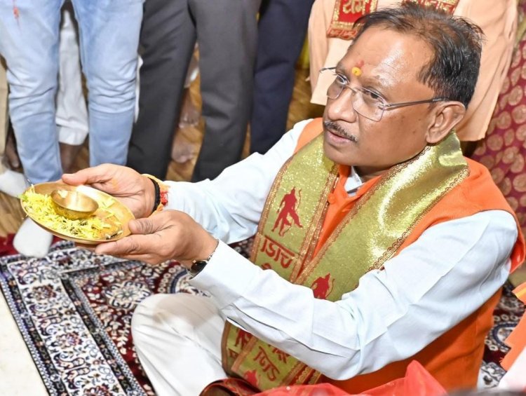 मुख्यमंत्री श्री विष्णु देव साय ने रामनवमी पर श्रीराम मंदिर में की पूजा-अर्चना