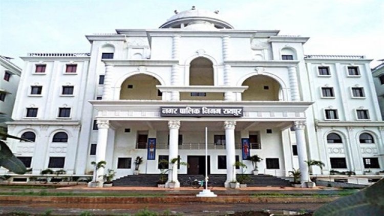 हादसे के बाद जागा निगम, महापौर ने सभी मेनहोल ढकने के दिए निर्देश