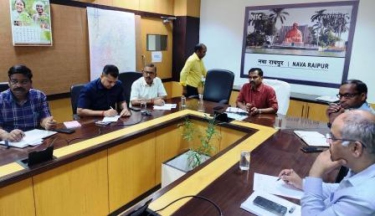 वाहनों में हाई सिक्यूरिटी रजिस्ट्रेशन प्लेट लगाने हुआ उच्च स्तरीय बैठक