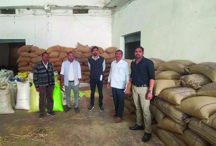 महासमुंद  महासमुंद में बड़ी कार्रवाई, 6,694 बोरा धान और 15,470 बोरा चावल जब्त