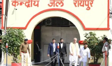 लखमा से मिलने जेल पहुंचे भूपेश, बोले– निर्दोष को एक साल से बंद रखा गया