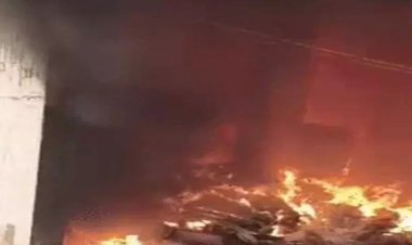 बिलासपुर के गजमोहिनी अपार्टमेंट में भीषण आग, इलेक्ट्रॉनिक गोदाम खाक