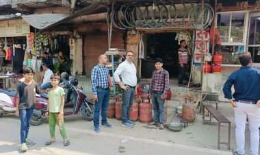 एलपीजी, पेट्रोल और डीजल का पर्याप्त स्टॉक उपलब्ध, घबराने की जरूरत नहीं