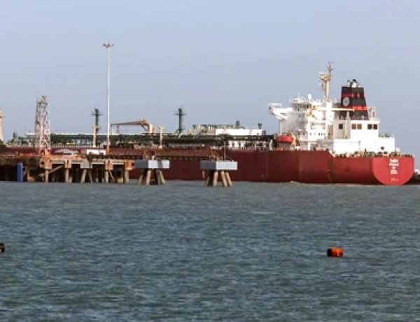 एलपीजी टैंकर 'शिवालिक' होर्मुज जलडमरूमध्य से हो कर गुजरात के मुंद्रा बंदरगाह पहुंचा