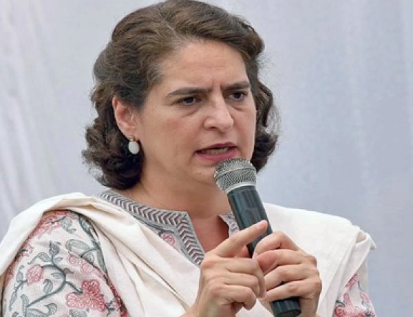 चुनाव तारीखों पर प्रियंका गांधी का चुनाव आयोग पर आरोप, भाजपा की सुविधा का रखा गया ध्यान