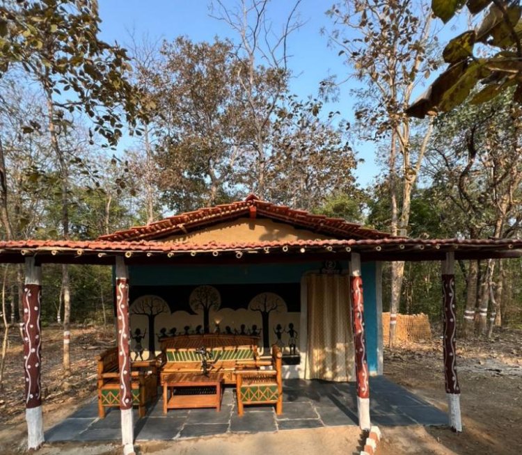 सैलानियों को प्रकृति के करीब रहने का अनुभव देंगे 'नेचर कैंप मड हाउस'