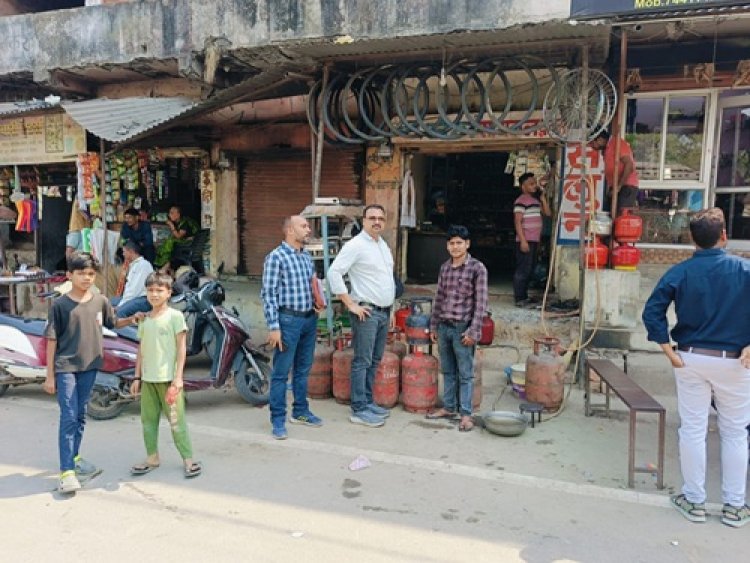 एलपीजी, पेट्रोल और डीजल का पर्याप्त स्टॉक उपलब्ध, घबराने की जरूरत नहीं