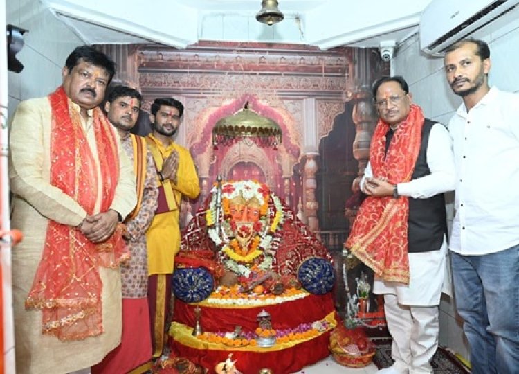 मुख्यमंत्री साय ने चंदखुरी में माता कौशल्या एवं भगवान श्रीराम के किए दर्शन