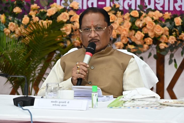 खाद गबन मामले में बड़ी कार्रवाई: प्रभारी शाखा प्रबंधक निलंबित  मुख्यमंत्री विष्णु देव साय के निर्देश पर जिला सहकारी बैंक ने की कार्रवाई