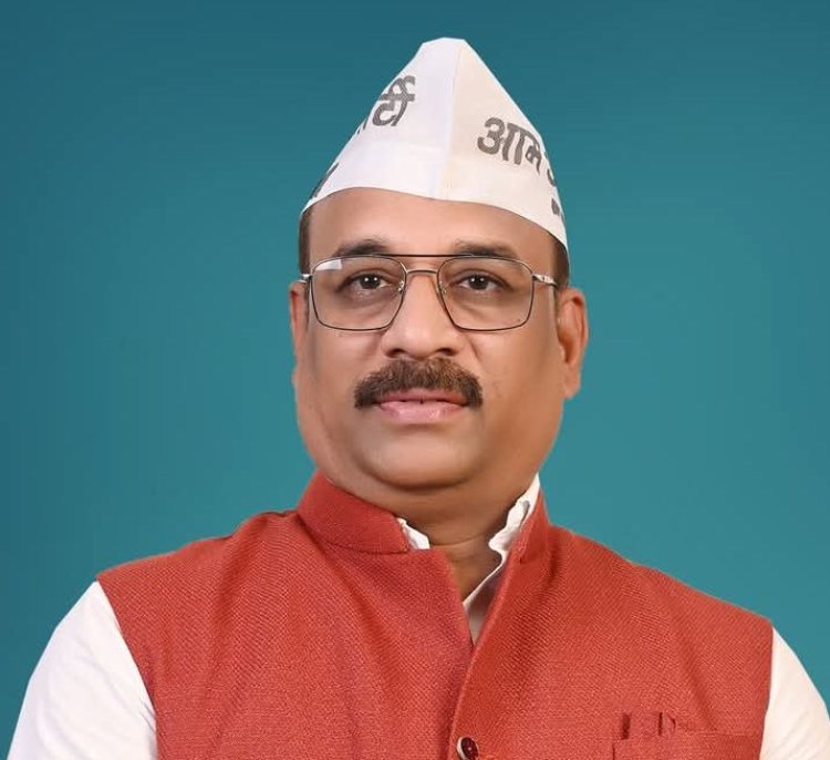 आदिवासी परिवार को न्याय दिलाने आम आदमी पार्टी करेगी पिथौरा थाने का घेराव-आम आदमी पार्टी  आरोपी की तत्काल गिरफ्तारी की मांग  आरोपी को पुलिस द्वारा दिया जा रहा है सरंक्षण