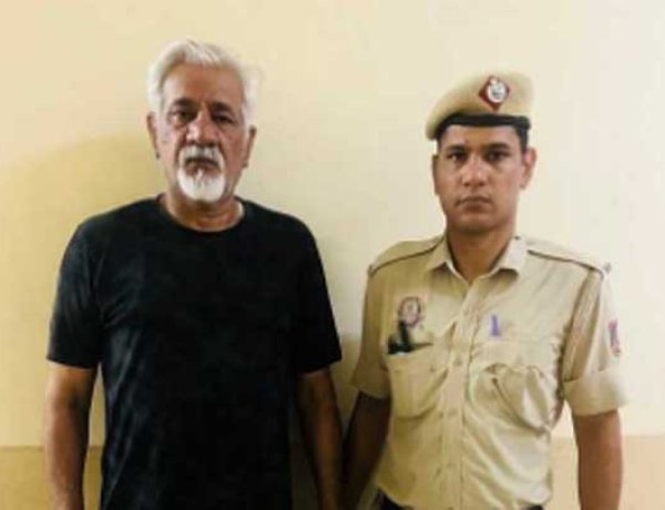 दिल्ली आग हादसा मामले में होटल का मालिक गिरफ्तार