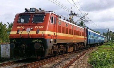 जगदलपुर से पुरी के लिए विशेष ट्रेन रवाना, ‘जय जगन्नाथ’ के जयघोष के बीच श्रद्धालुओं ने शुरू किया सफर