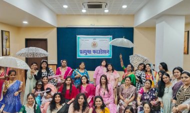 रिमझिम रिमझिम बारिश में  वेलकम मानसून का  प्रत्युषा फाउंडेशन रायपुर छत्तीसगढ़ द्वारा वृंदावन हॉल सिविल लाईन में वेलकम मानसून बॉलीवुड थीम पर कार्यक्रम का आयोजन किया गया ...