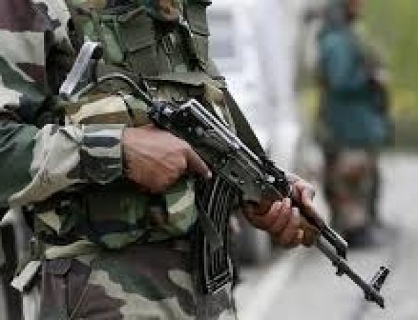 नारायणपुर में नक्सलियों का बड़ा डंप बरामद, हथियारों के साथ डिजिटल उपकरण जब्त