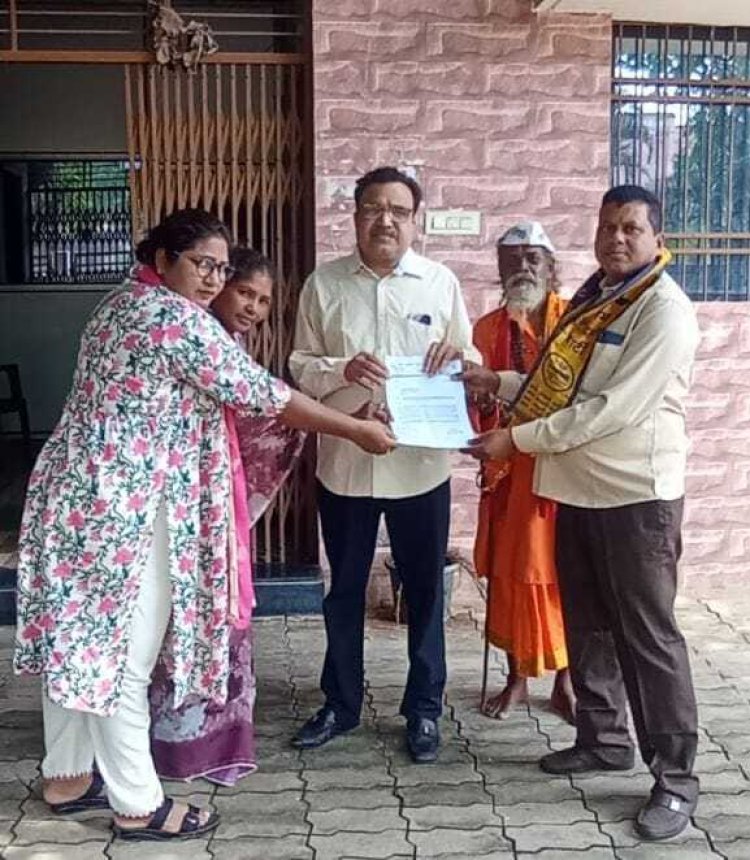 नकटी मामले में विधायक से आवास नहीं स्वीकारने की सहमति लेने पहुंची आम आदमी पार्टी