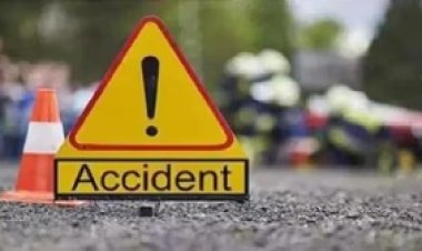 सारंगढ़ में सड़क हादसा: श्रद्धालुओं की पिकअप को ट्रक ने मारी टक्कर, 15 घायल