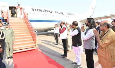 राष्ट्रपति द्रौपदी मुर्मु छत्तीसगढ़ प्रवास के पश्चात रायपुर से हुईं रवाना