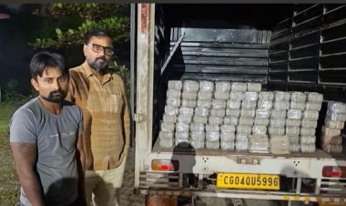 दुर्ग में पिकअप के गुप्त चेंबर से मिले 4 करोड़ रुपये