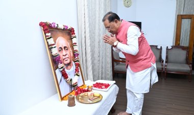मुख्यमंत्री साय ने लौह पुरुष सरदार वल्लभभाई पटेल की जयंती पर किया नमन
