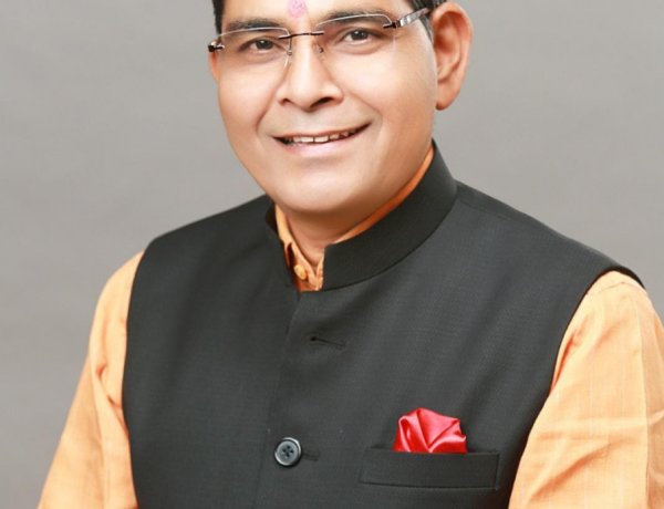सरकार प्रदेश के प्रत्येक नगर और गांव के सर्वांगीण विकास के लिए प्रतिबद्ध - मंत्री श्री टंक राम वर्मा
